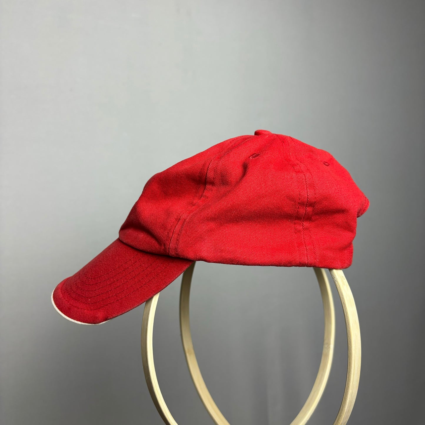 Gorra Nike retro 00s logo bordado - Ajustable
