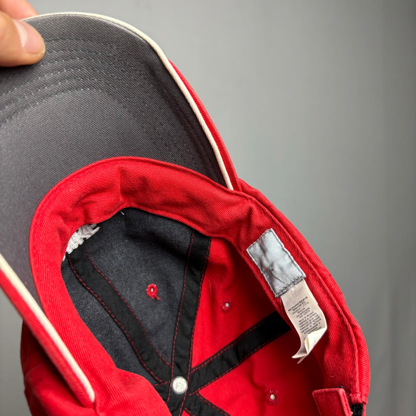 Gorra Nike retro 00s logo bordado - Ajustable
