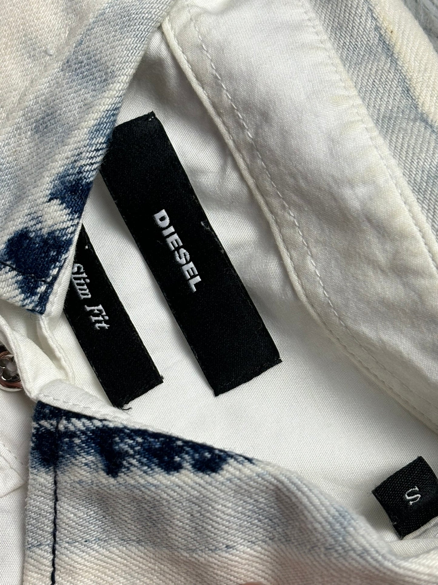 Camisa lisa Diesel Slim Fit logo bordado - XS