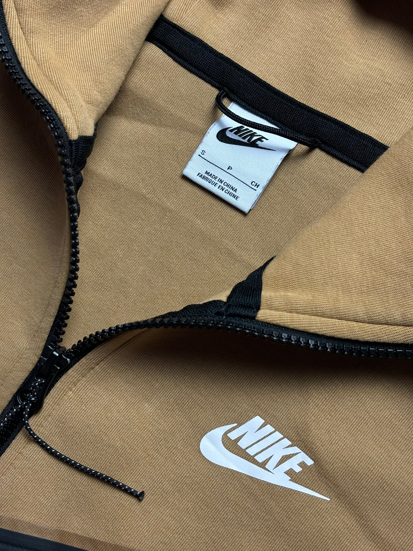 Sudadera Nike Tech Grado B mostaza - Small