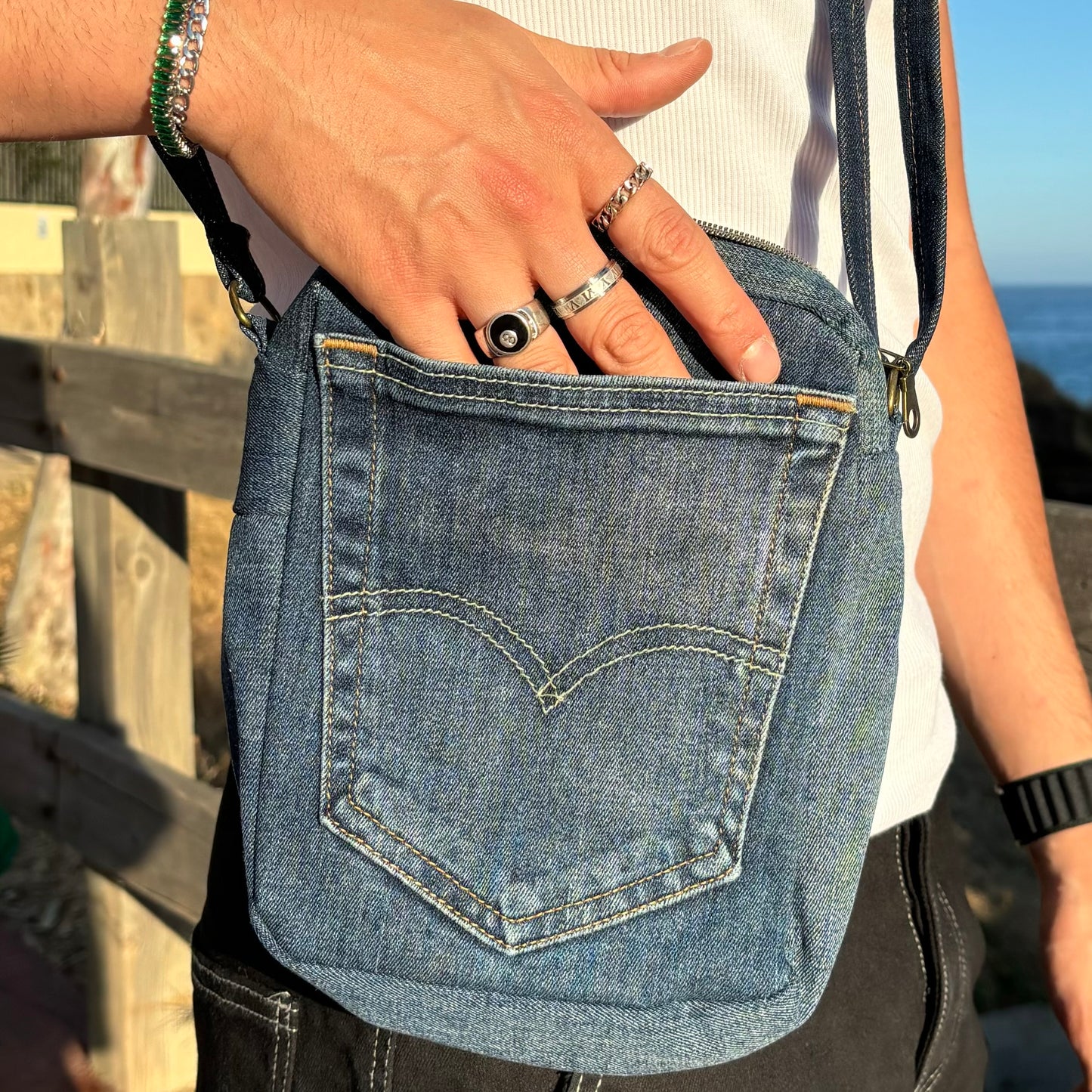 Bolso Custom Levi’s Strauss ajustable